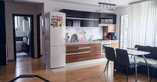 Apartament Florești