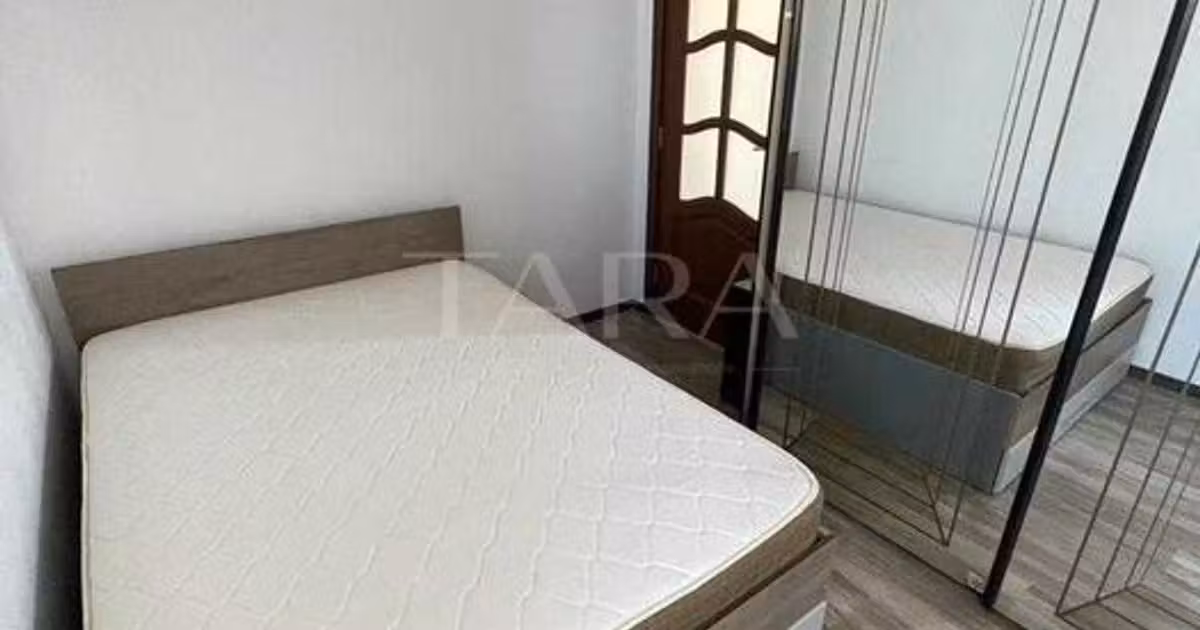 Apartament de vânzare cu 2 camere, mobilat în Florești