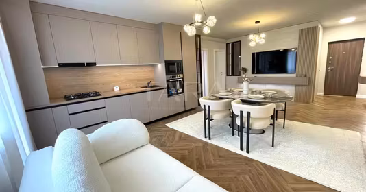 Apartament Florești