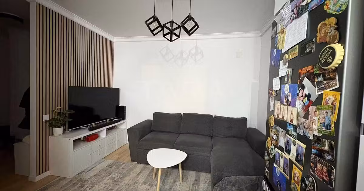 Apartament de vânzare cu 3 camere, mobilat în Florești
