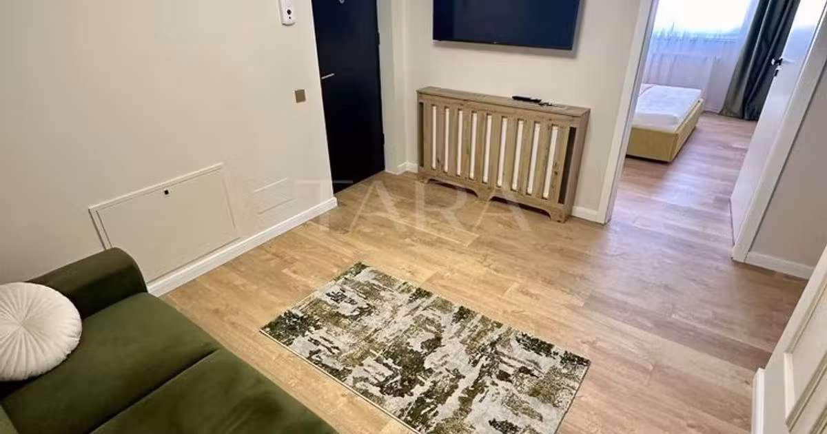 Apartament de vânzare cu 3 camere, mobilat în Florești