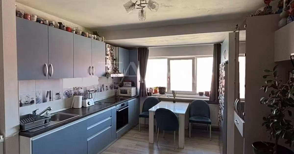 Apartament de vânzare cu 2 camere, mobilat în Florești