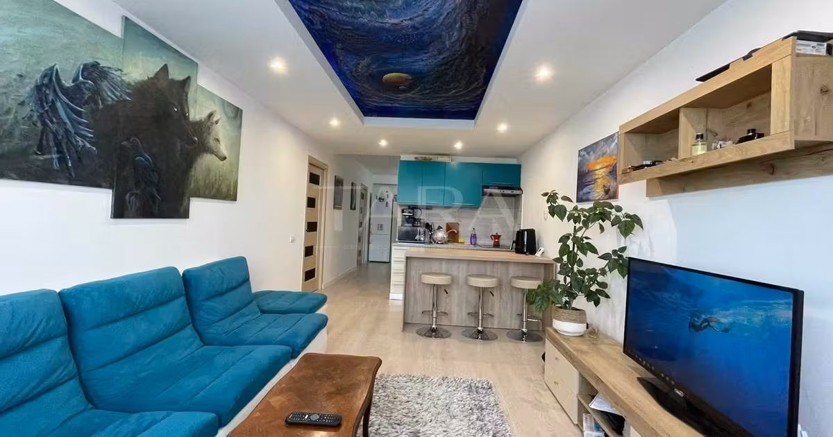 Apartament de vânzare cu 3 camere, mobilat în Florești