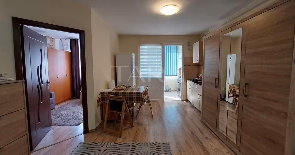 Apartament de vânzare cu 2 camere, mobilat în Florești