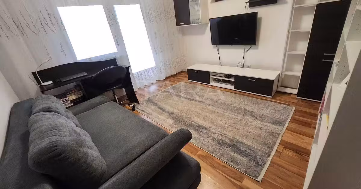 Apartament de vânzare cu 2 camere, mobilat în Florești