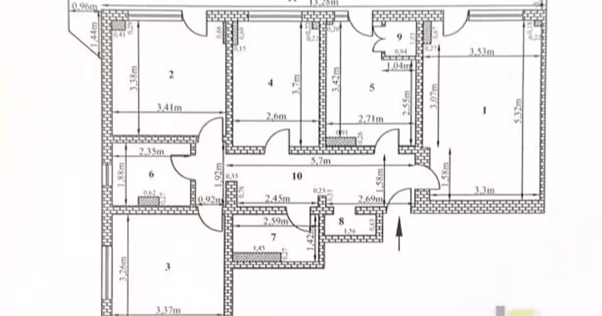 Apartament de vânzare cu 4 camere în zona Micro 18, Galați