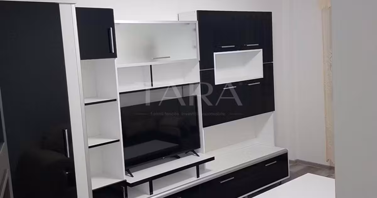 Apartament de vânzare cu 3 camere, mobilat în Florești