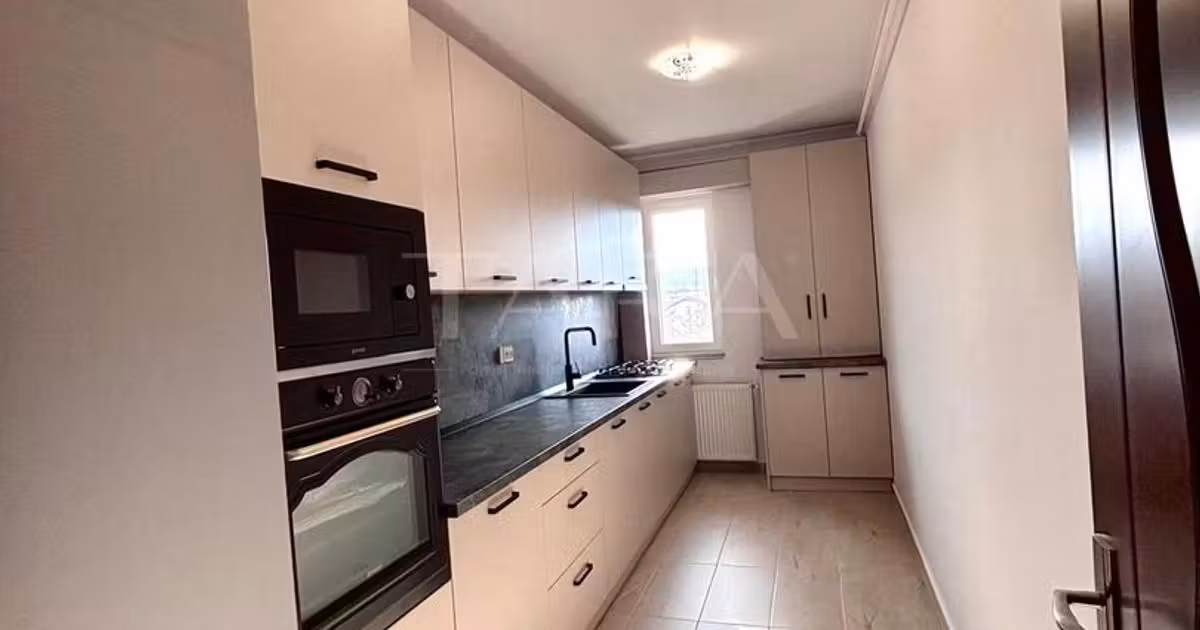 Apartament de vânzare cu 2 camere, mobilat în Florești