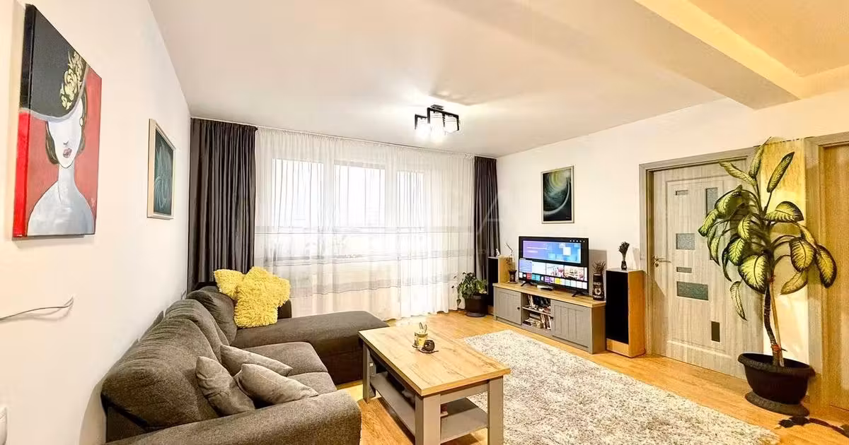 Apartament de vânzare cu 3 camere, mobilat în Florești