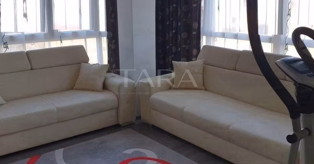 Apartament de vânzare cu 2 camere, mobilat în Florești