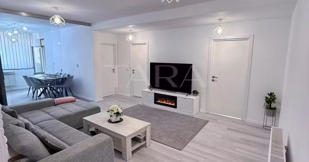 Apartament de vânzare cu 3 camere, mobilat în Florești