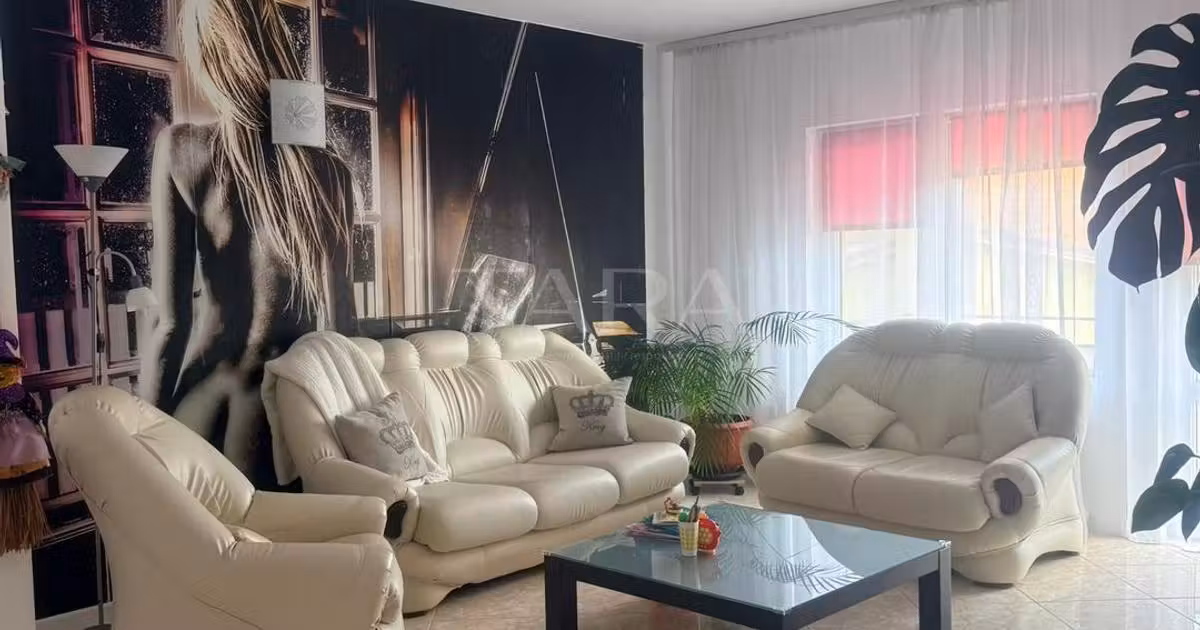 Apartament de vânzare cu 2 camere, mobilat în Apahida