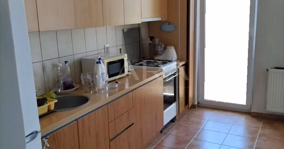 Apartament de vânzare cu 2 camere, mobilat în Florești