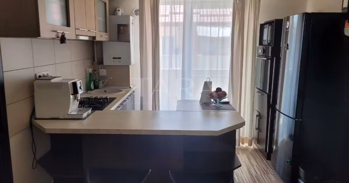 Apartament de vânzare cu 4 camere, mobilat în Apahida