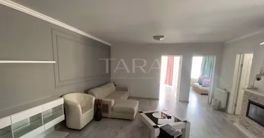 Apartament Florești
