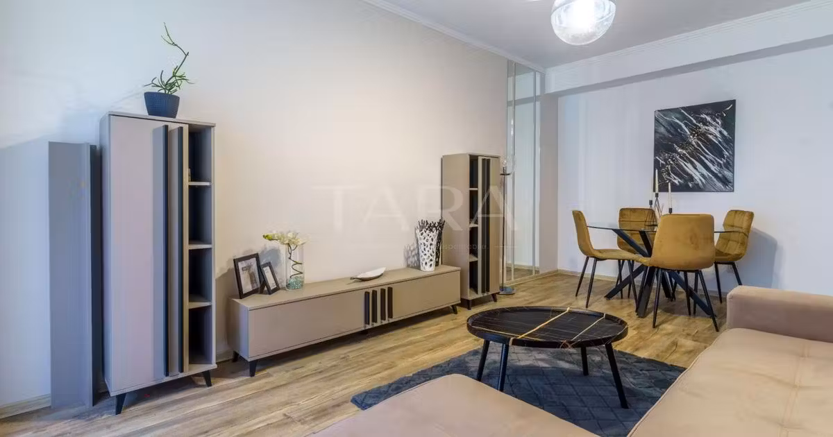 Apartament de vânzare cu 2 camere, mobilat în Florești