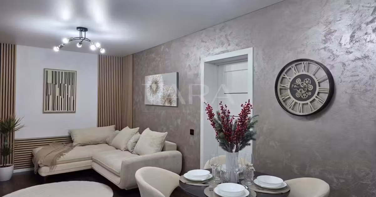 Apartament de vânzare cu 3 camere, mobilat în Florești