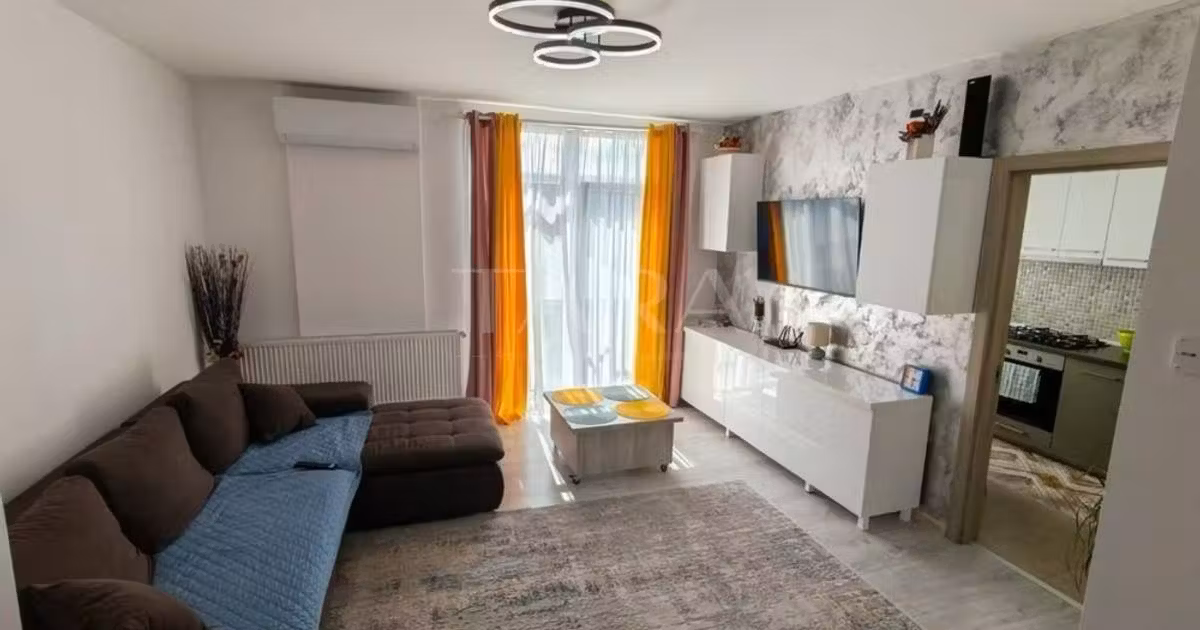 Apartament de vânzare cu 3 camere în Baciu