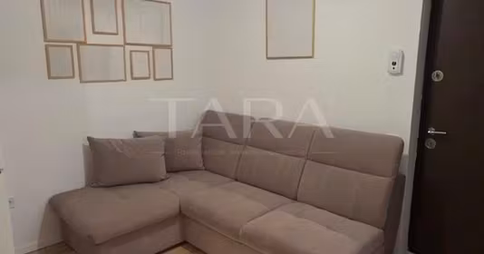 Apartament Florești