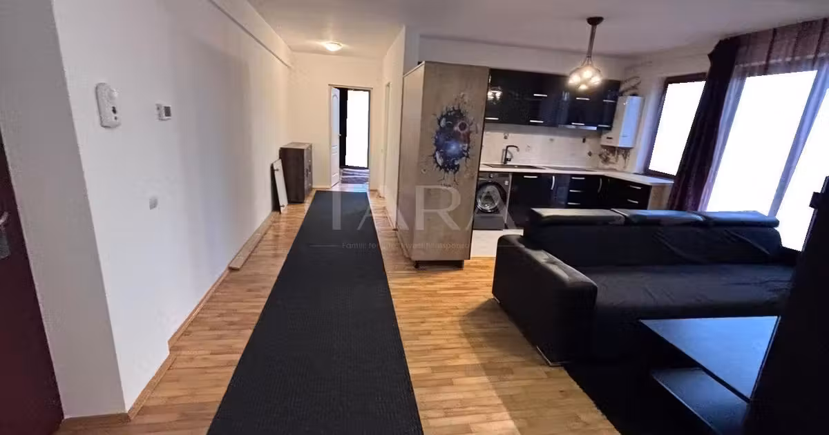 Apartament de vânzare cu 3 camere, mobilat în Florești