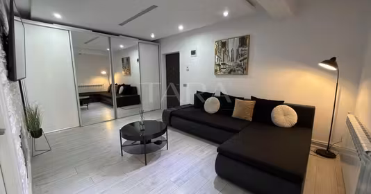 Apartament Florești