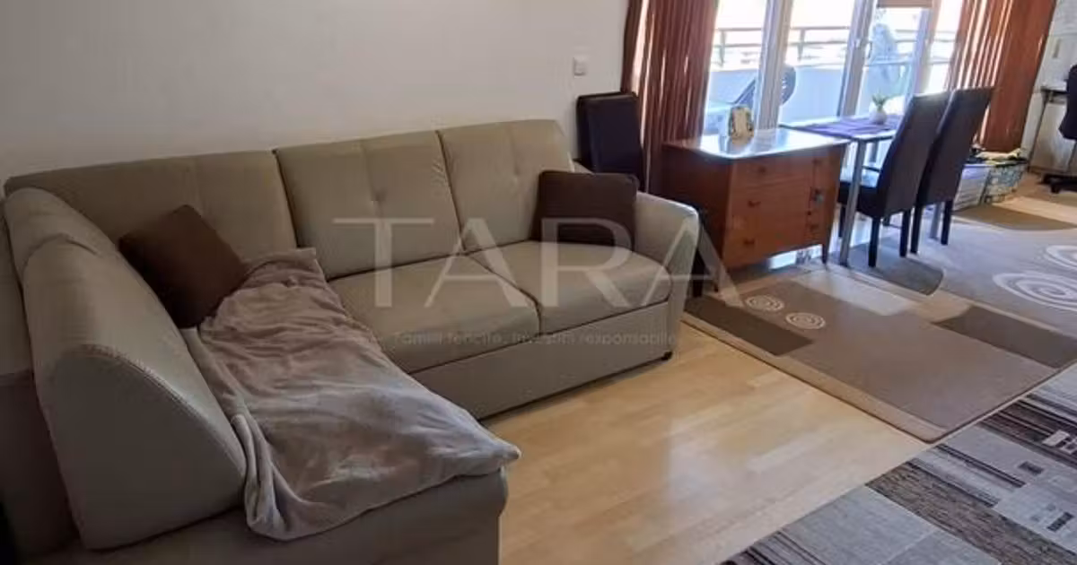 Apartament de vânzare cu 2 camere, mobilat în Baciu