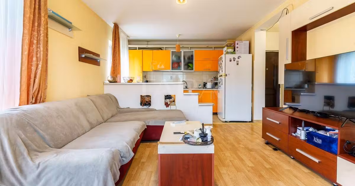Apartament de vânzare cu 2 camere, mobilat în Florești