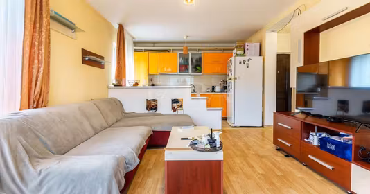 Apartament Florești