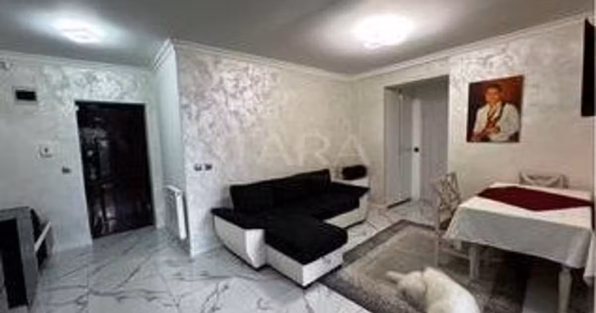 Apartament de vânzare cu 3 camere, mobilat în Florești
