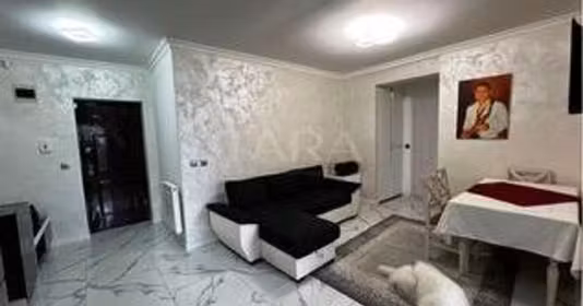 Apartament Florești