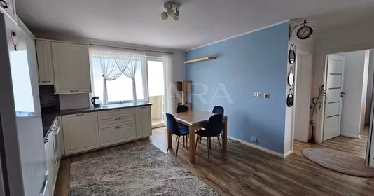 Apartament Florești