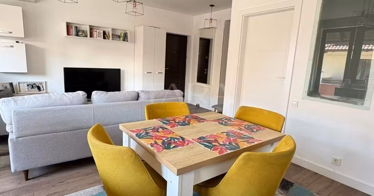 Apartament de vânzare cu 3 camere în Florești