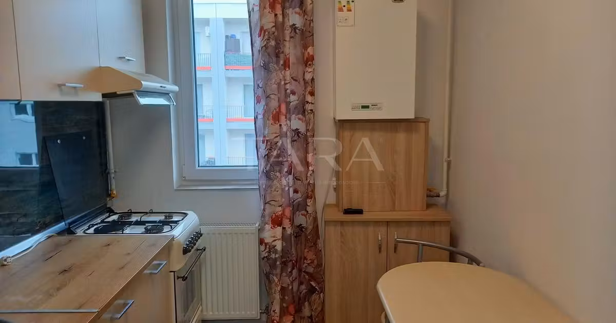 Apartament de vânzare cu 2 camere, mobilat în Florești