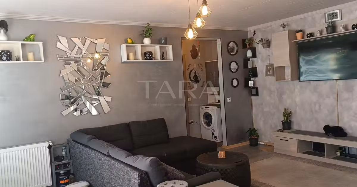 Apartament de vânzare cu 2 camere, mobilat în Florești