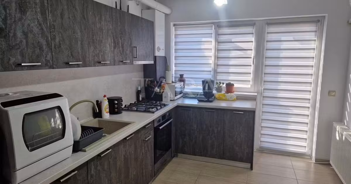 Apartament de vânzare cu 2 camere în Florești