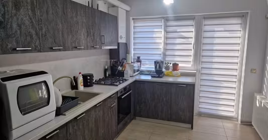 Apartament Florești