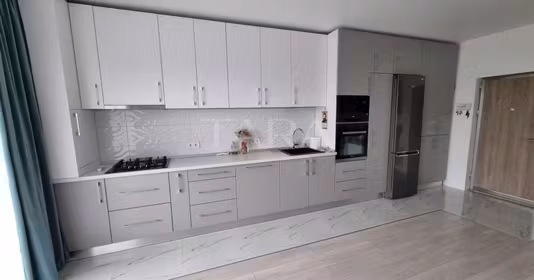Apartament Florești