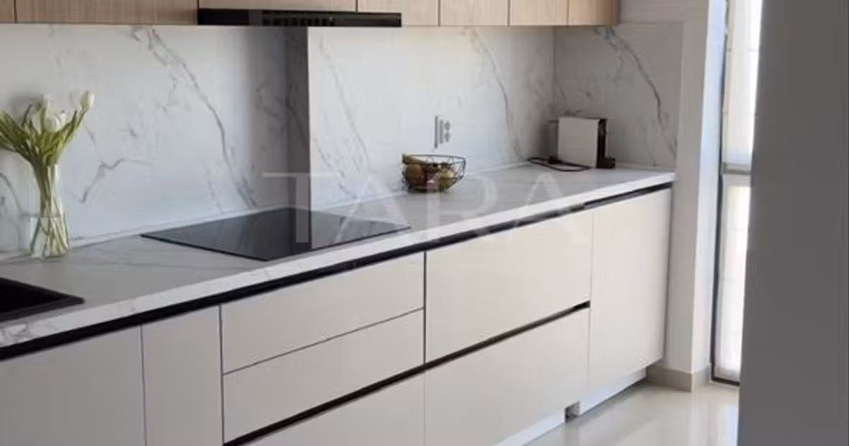 Apartament de vânzare cu 3 camere, mobilat în Florești