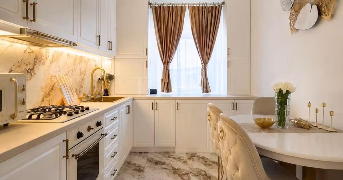 Apartament de vânzare cu 3 camere, mobilat în Apahida