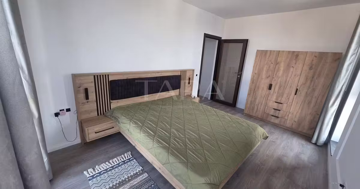 Apartament de vânzare cu 3 camere, mobilat în Apahida
