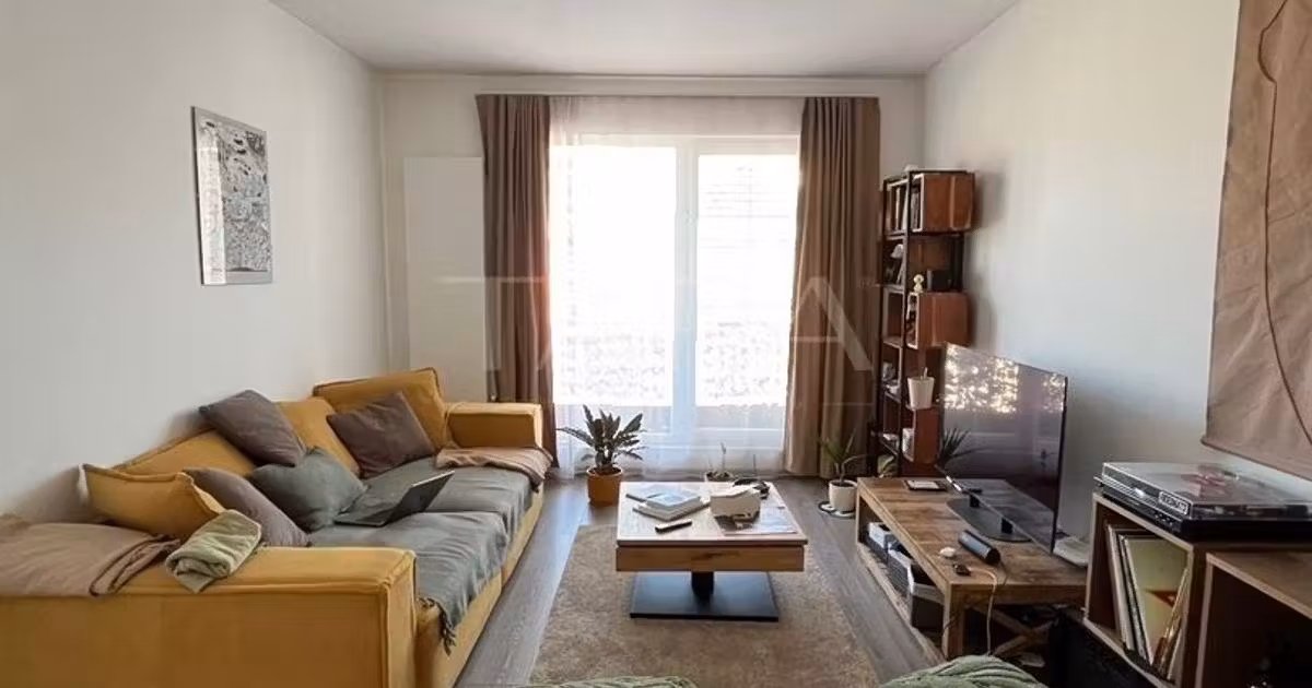 Apartament de vânzare cu 2 camere, mobilat în Florești