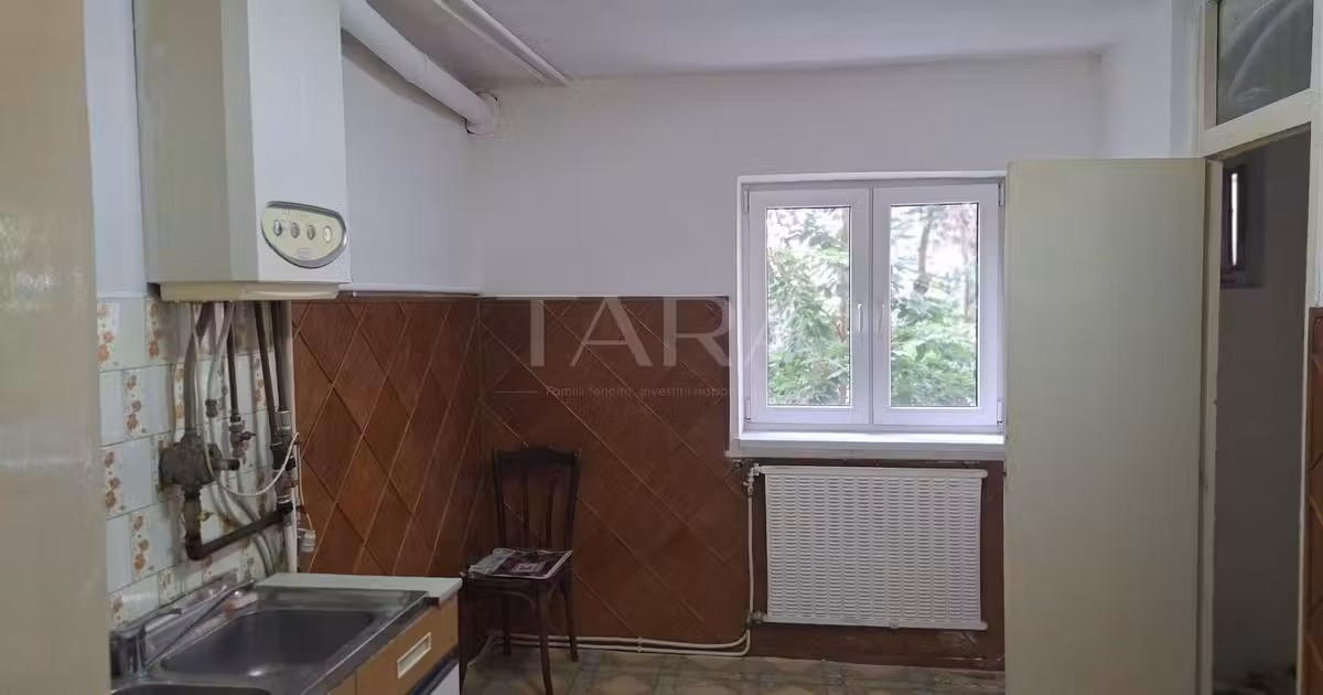 Apartament de vânzare cu 3 camere în zona Zorilor, Cluj-Napoca