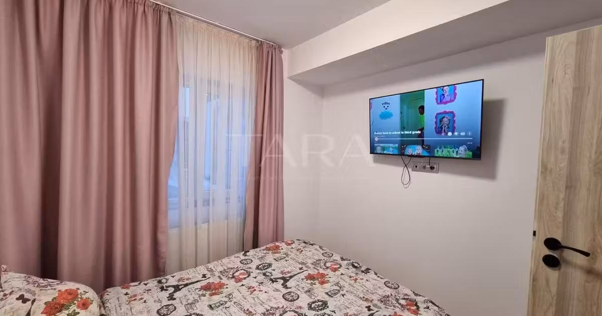 Apartament de vânzare cu 3 camere în Florești