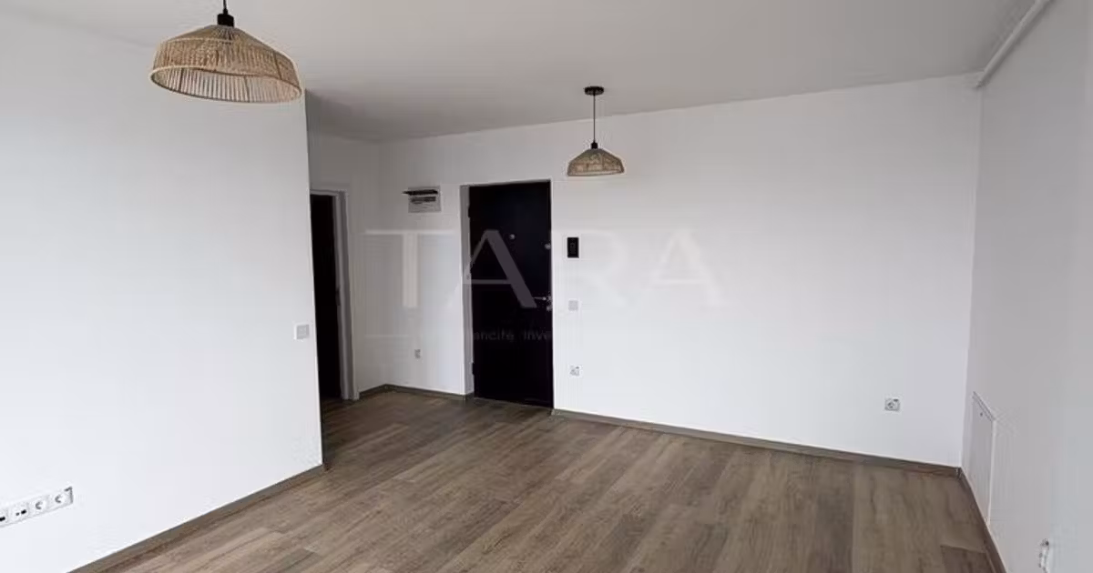 Apartament de vânzare cu 2 camere în Sânnicoară
