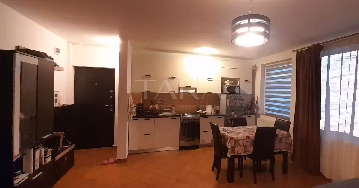 Apartament de vânzare cu 2 camere, mobilat în Apahida