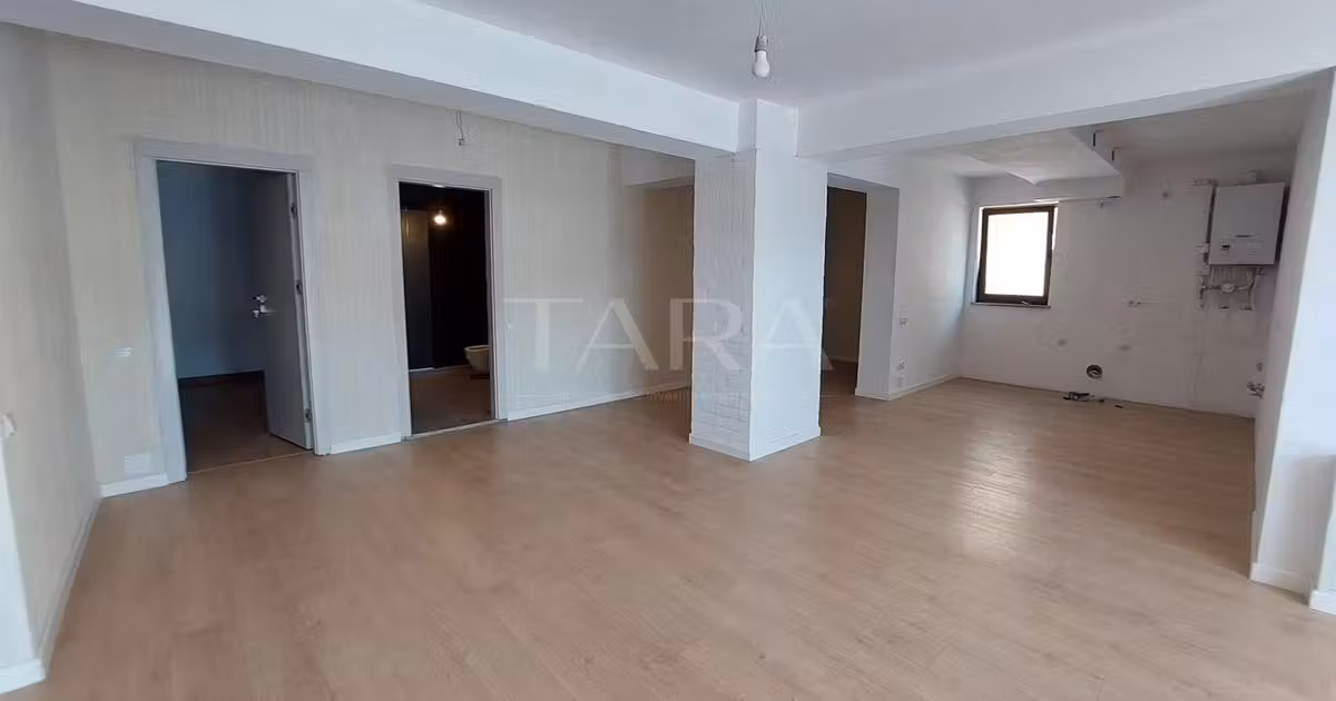 Apartament de vânzare cu 4 camere în zona Vest, Cluj-Napoca