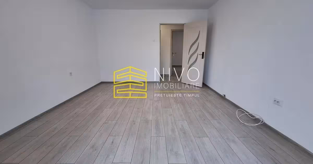 Apartament de vânzare cu 3 camere în zona Dâmbu Pietros, Târgu Mureș