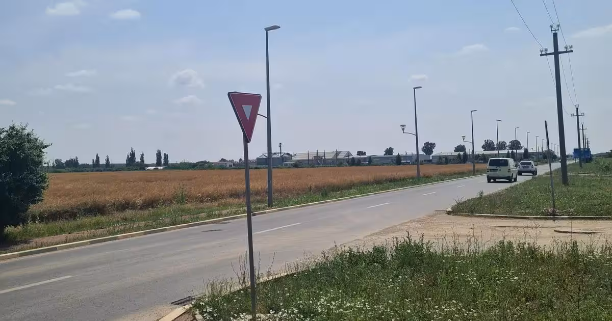 Teren Construcții intravilan de vânzare de 13400 mp, în Buftea