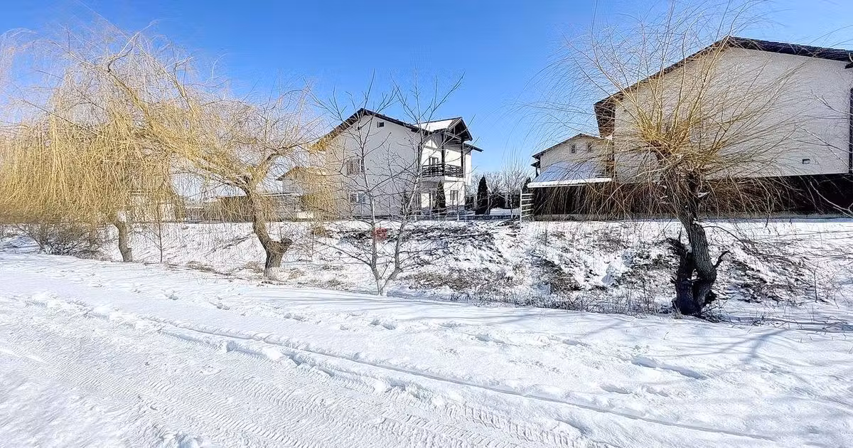 Teren Construcții intravilan de vânzare de 1100 mp, în zona Bartolomeu, Brașov