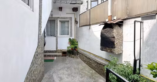 Casă Schei